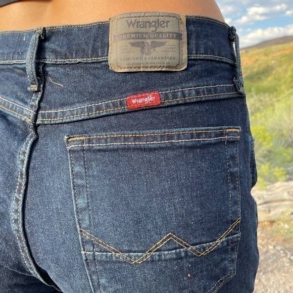 WRANGLER Relaxed Boot Cut Denim Jeans 32x30 - Picture 4 of 6